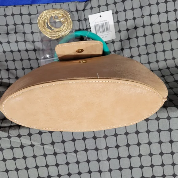 NWT WET SEAL PURSE - Picture 5 of 5